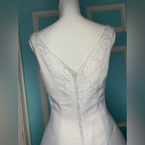 Michaelangelo T8615 Wedding Dress Satin A-line gown White Size 10 - Picture 5 of 11